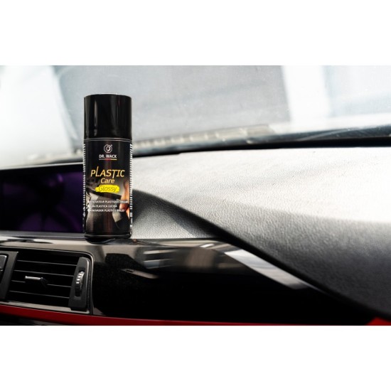 ΣΥΝΤΗΡΗΤΙΚΟ ΠΛΑΣΤΙΚΩΝ ΓΙΑ GLOSSY ΕΠΙΦΑΝΕΙΕΣ 250ML DR. WACK